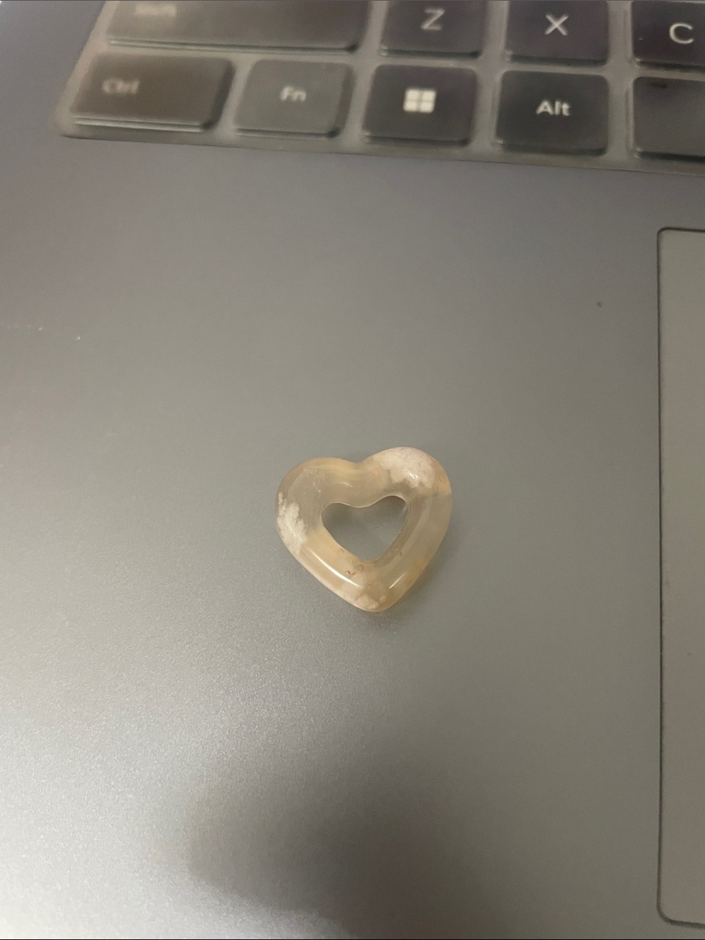 Polished Heart-Shaped Stone Accent - Cream